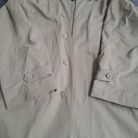 Harvie and Hudson BUTTON TRENCH COAT, BEIGE - SIZE XXL