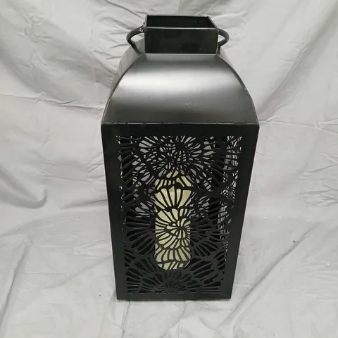 METAL DECORATIVE LANTERN WITH FLORAL CUTOUT PANELS – OUTDOOR LIGHTING
