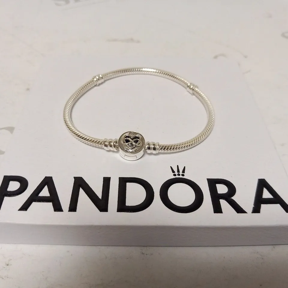 BOXED PANDORA 'LOVE FOREVER' SMALL BRACELET
