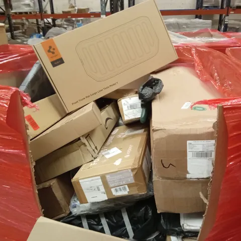 PALLET OF ASSORTED HOUSEHOLD GOODS AND PRODUCTS TO INCLUDE; CAR MATS, MATTRESS, FOLDING BABY PLAYMAT ETC