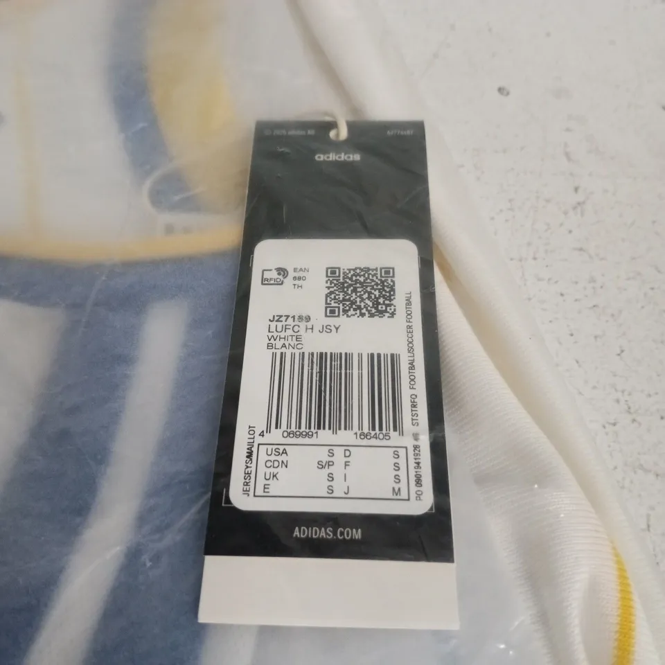 LEEDS UNITED FC SMALL CLUB JERSEY TAGGED