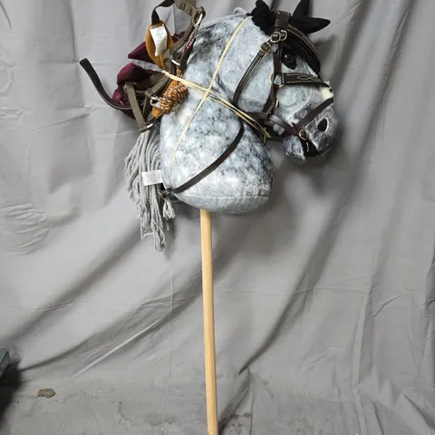 LEMIEUX HOBBY HORSE TOY – GREY PLUSH HEAD WITH HARNESS ON WOODEN STICK (8+ YEARS)