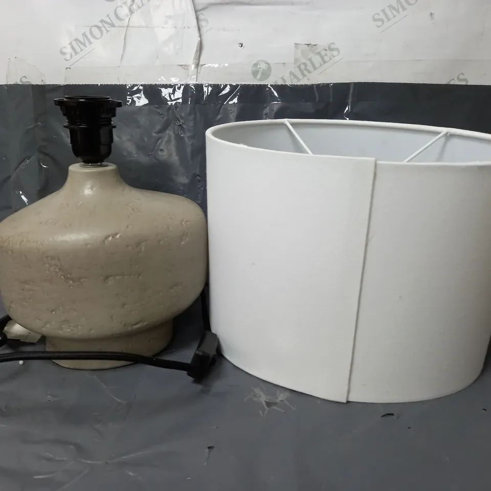 BED SIDE LAMP IN STONE WITH WHITE SHADE