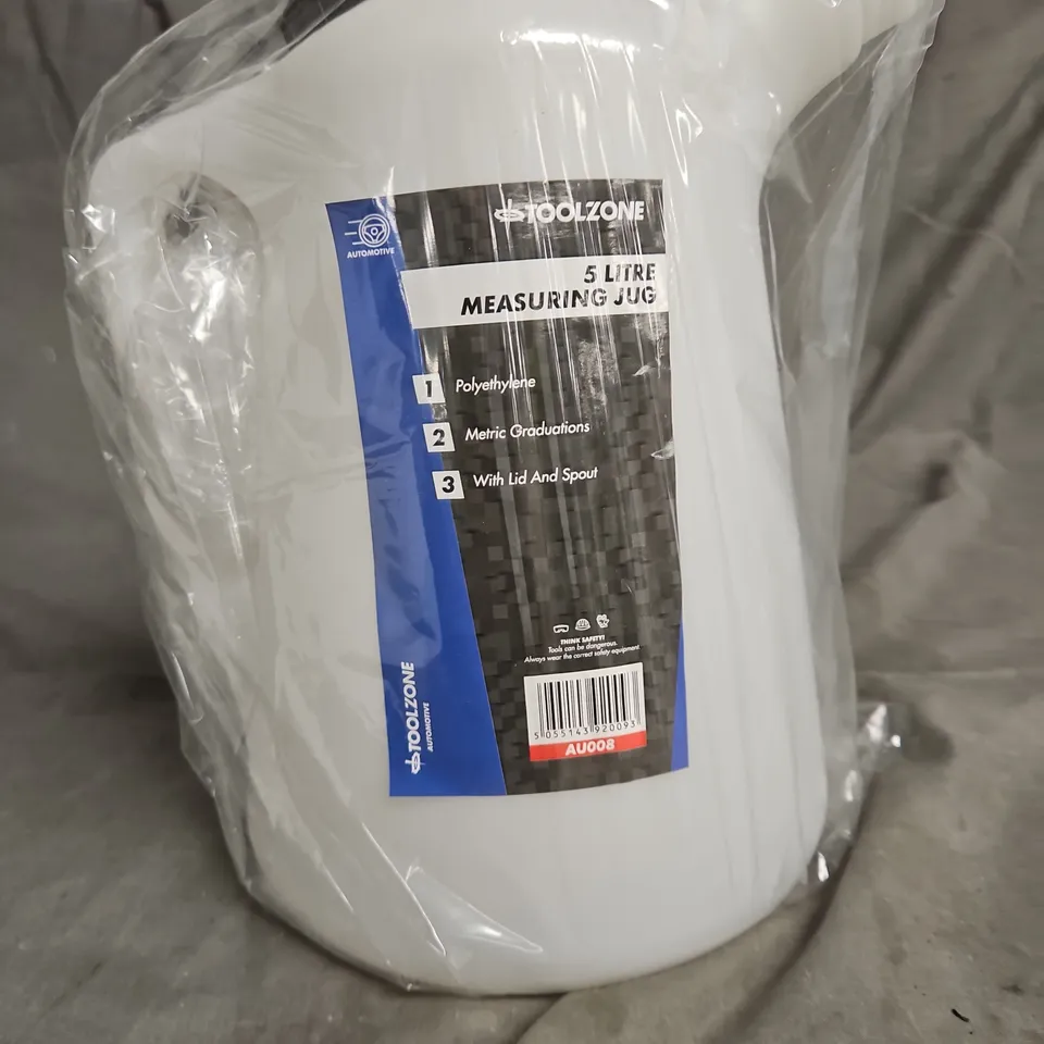 BOX OF 8 TOOL ZONE 5 LITRE MEASURING JUG 