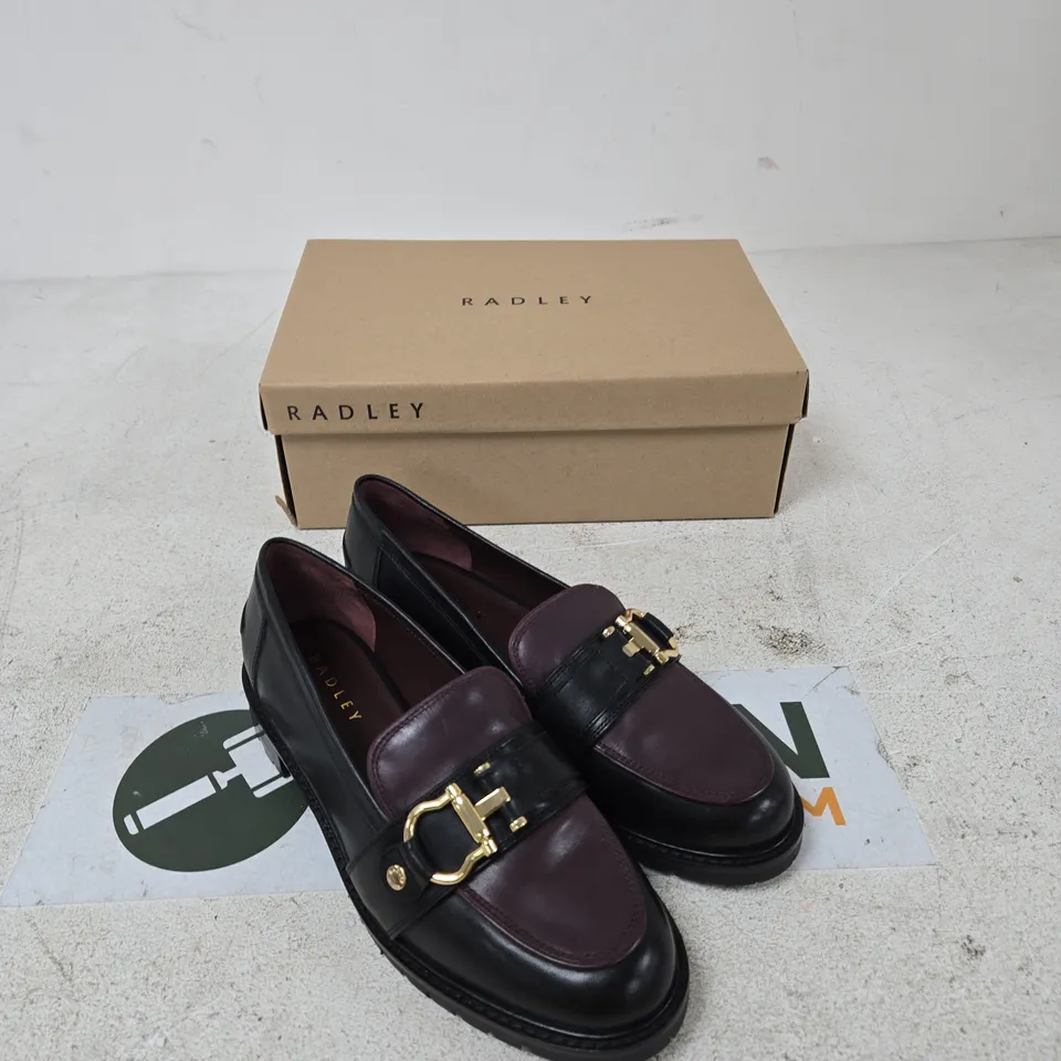 RADLEY LINDEN ROW COLOURBLOCK LADIES LOAFERS - DARK CHERRY, UK 6