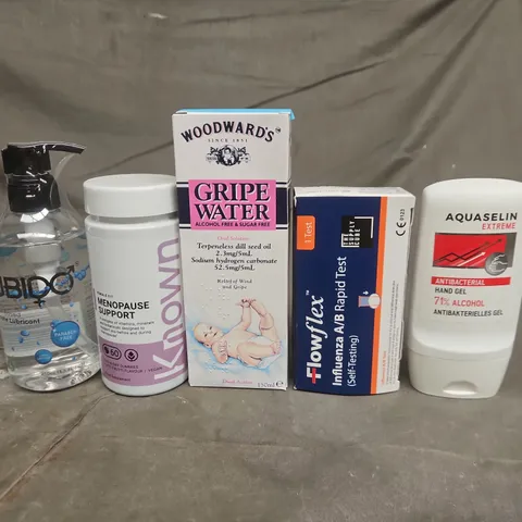 TOTE OF APPROXIMATELY 20 ASSORTED HEALTHCARE PRODUCTS TO INCLUDE AQUASELIN EXTREME ANTIBACTERIAL HAND GEL - WOODWARD'S GRIPE WATER AND KNOWN MENOPAUSE SUPPORT SUPPLEMENTS
