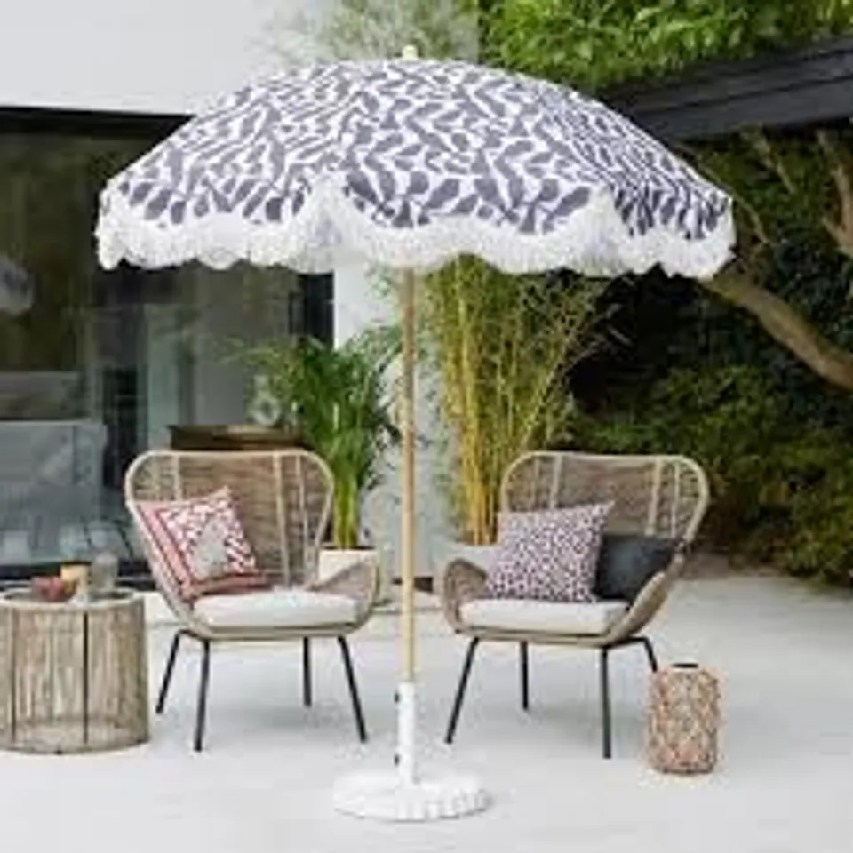 BOXED FOLIA PRINT BEACH PARASOL WITH FRINGE (1 BOX)