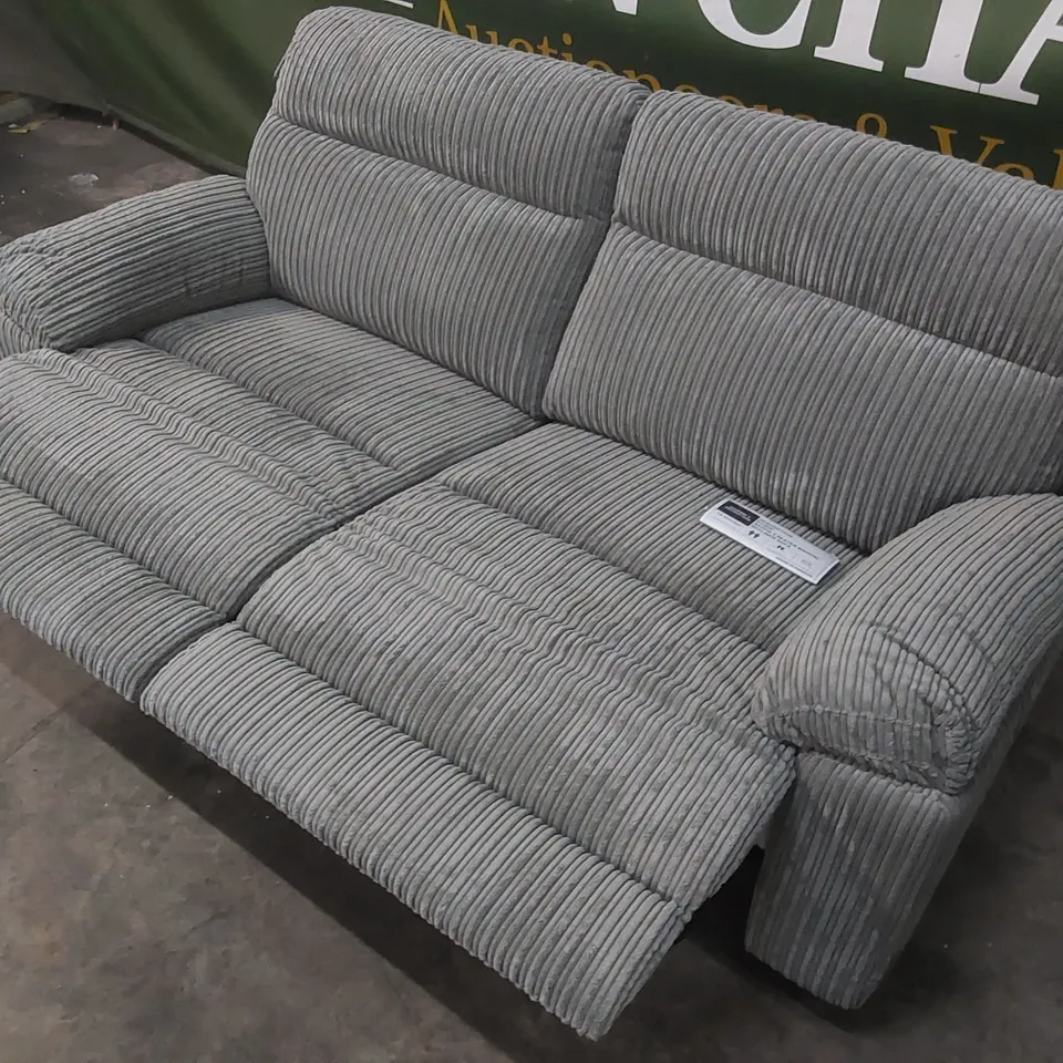 QUALITY DESIGNER BARON 3 SESTER MANUAL RECLINER SOFA