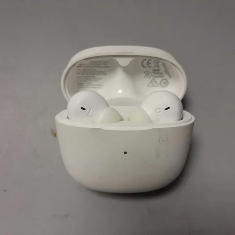 PHILIPS TAT2206 EARBUDS IN WHITE