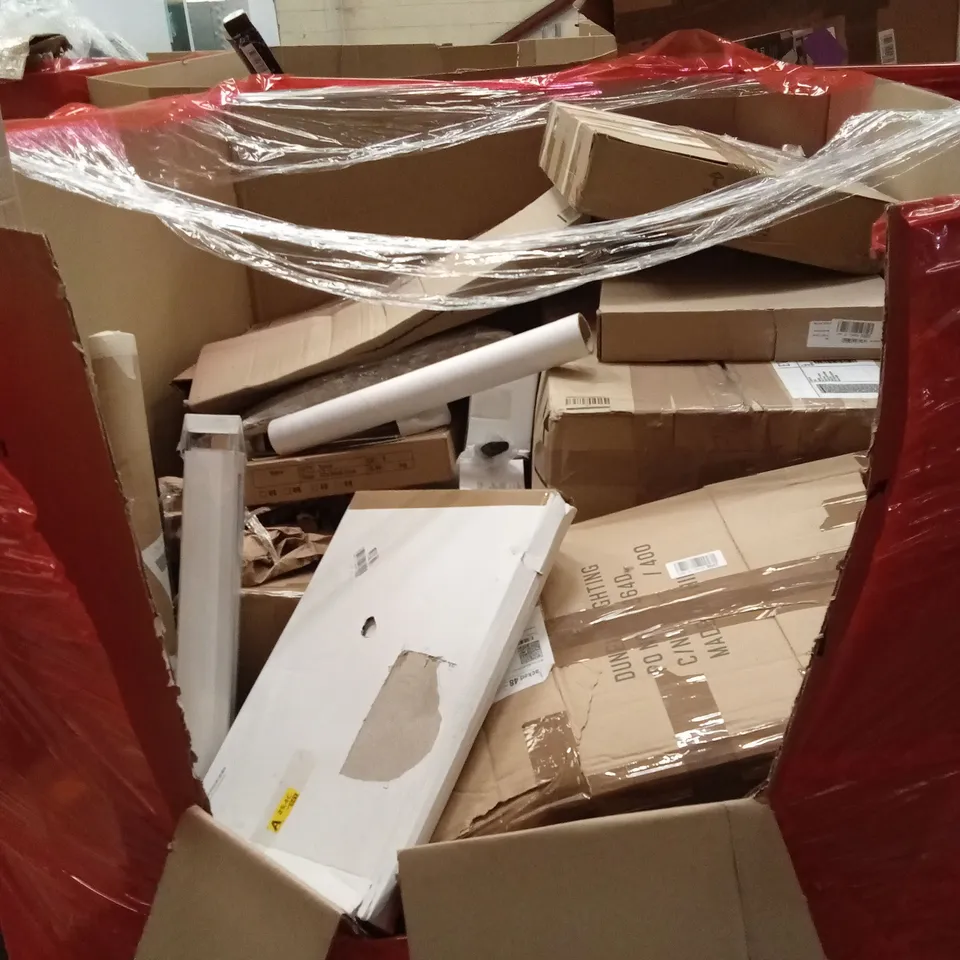 PALLET OF ASSORTED HOUSEHOLD GOODS AND PRODUCTS TO INCLUDE; NEST OF SIDE TABLES, BALANCE BIKE, ELECTRIC FRYER, UMBRELLA ETC