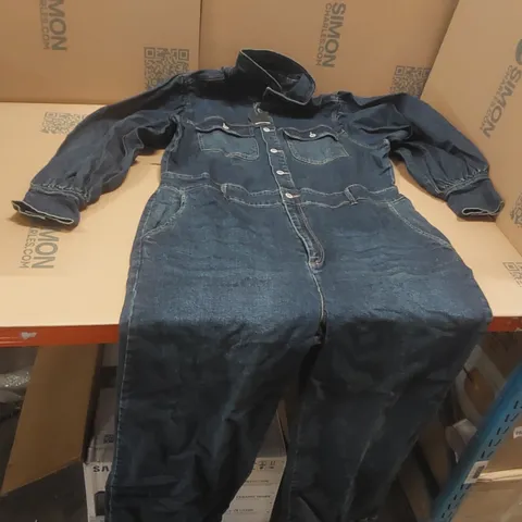 BOX CONTAINING APPROXIMATELY 5x BRAND NEW JD WILLIAMS INDIGO JUMPSUITS - SIZE 20
