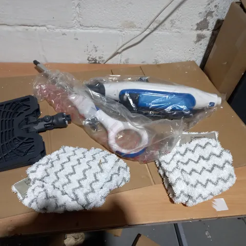 SHARK KLIK AND FLIP STEAM MOP