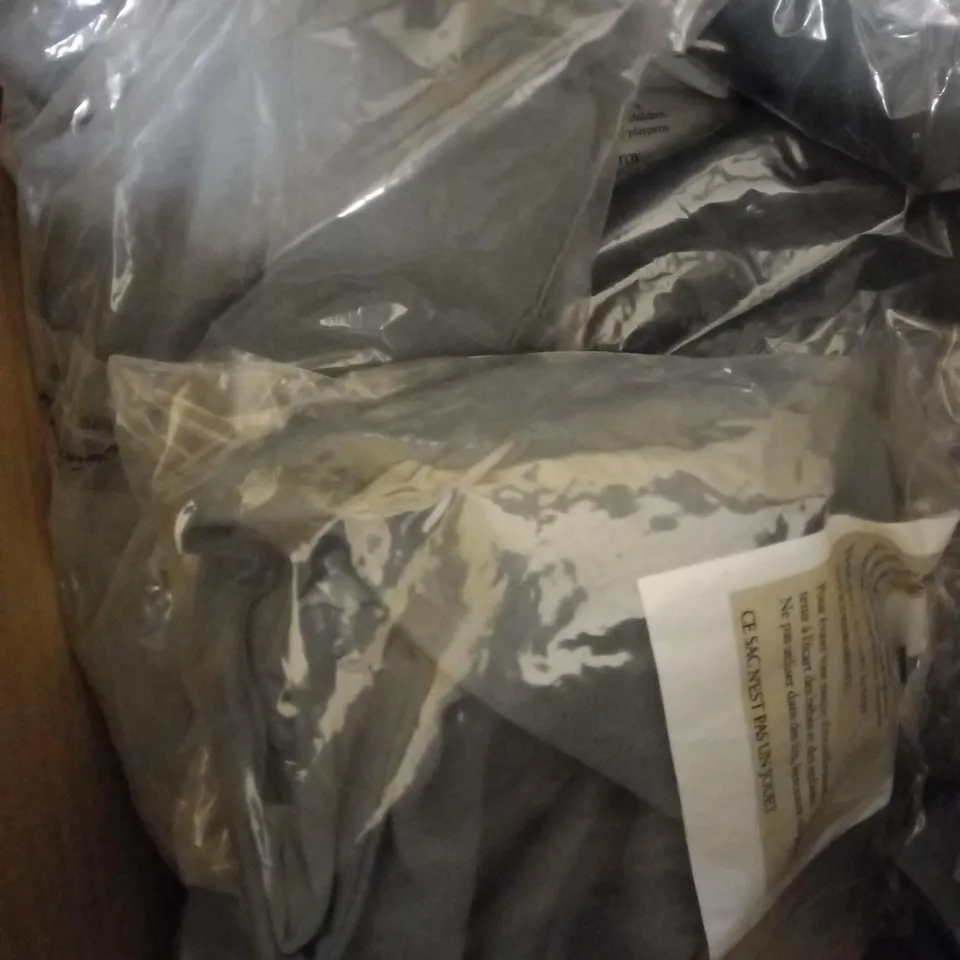 LOT OF APPROX 22 MARLA WYNNE LUXE KNIT DARK SLATE TUNICS - SIZE LARGE 