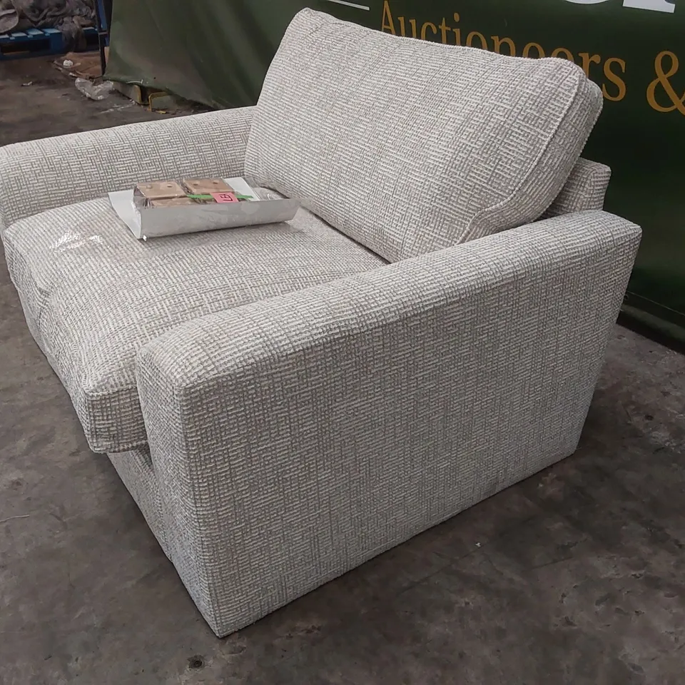 ARLO SNUGGLE CHAIR RRP £899