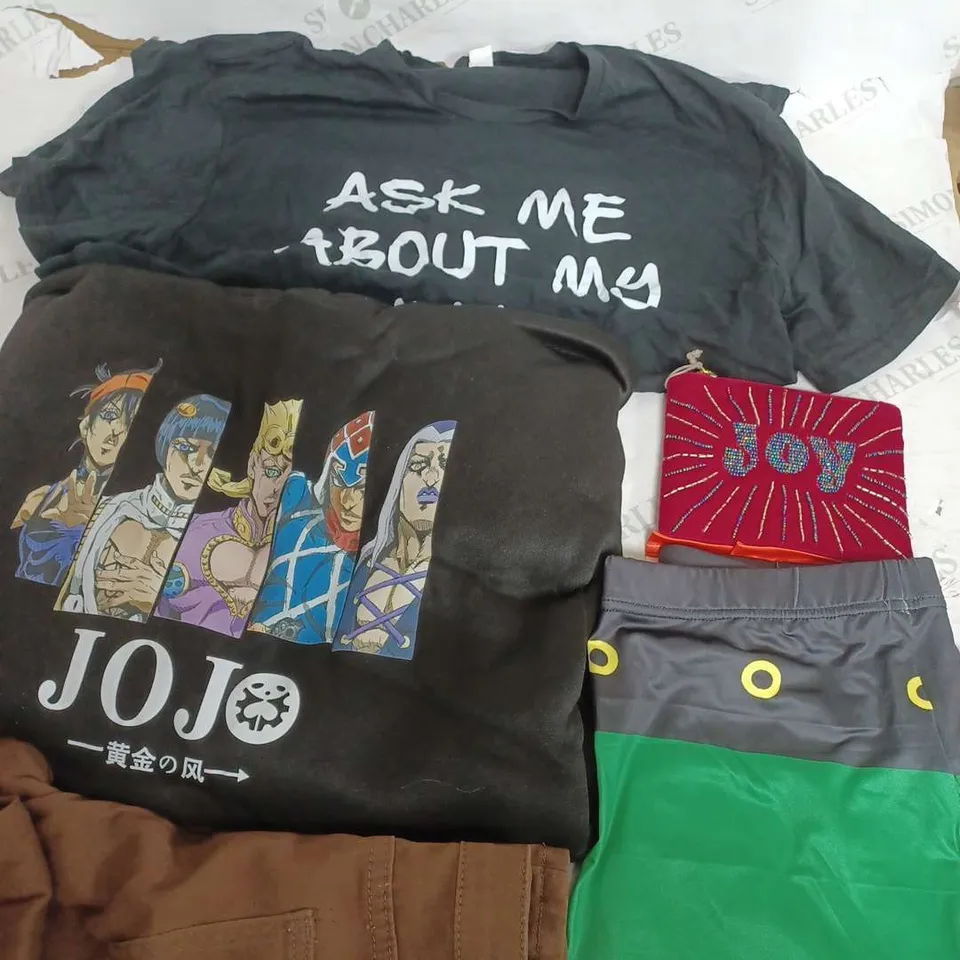 BOX OF APPROXIMATELY 22 ASSORTED CLOTHING ITEMS TO INCLUDE - T-SHIRT , HOODIE , TROUSERS  ETC