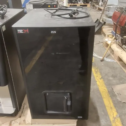 COFFETEK ZEN 5 COMMERCIAL COFFEE VENDING MACHINE