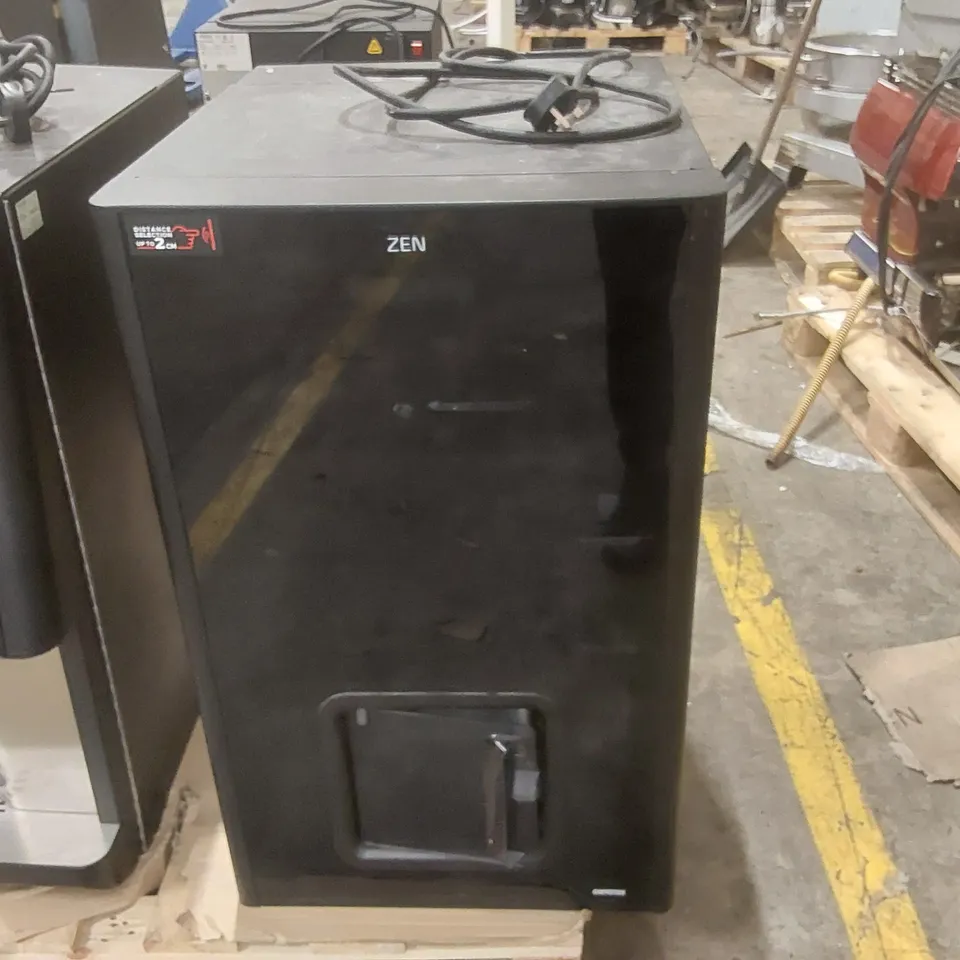 COFFETEK ZEN 5 COMMERCIAL COFFEE VENDING MACHINE