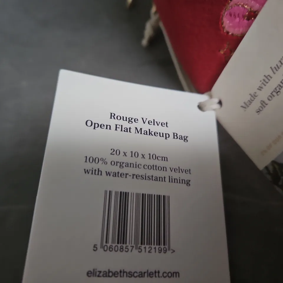 ELIZABETH SCARLETT ROUGE VELVET OPEN FLAT MAKEUP BAG 