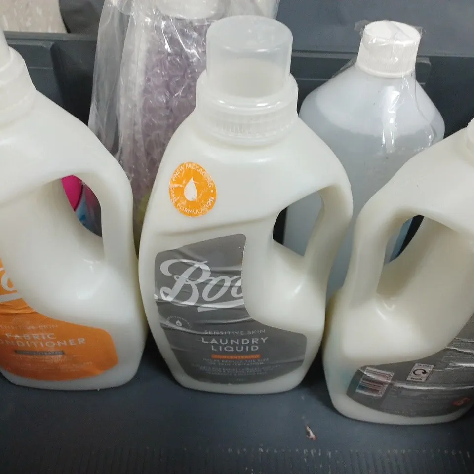 APPROXIMATELY 10 ASSORTED HOUSEHOLD ITEMS TO INCLUDE MULTI-PURPOSE DESCALER, FABRIC CONDITIONER, ETC - COLLECTION ONLY