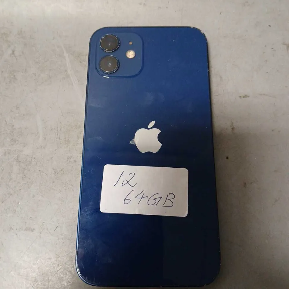 APPLE IPHONE 12 64GB IN BLUE 