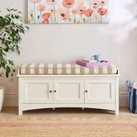 BOXED BEATRICE STORAGE BENCH - BLACK (1 BOX)