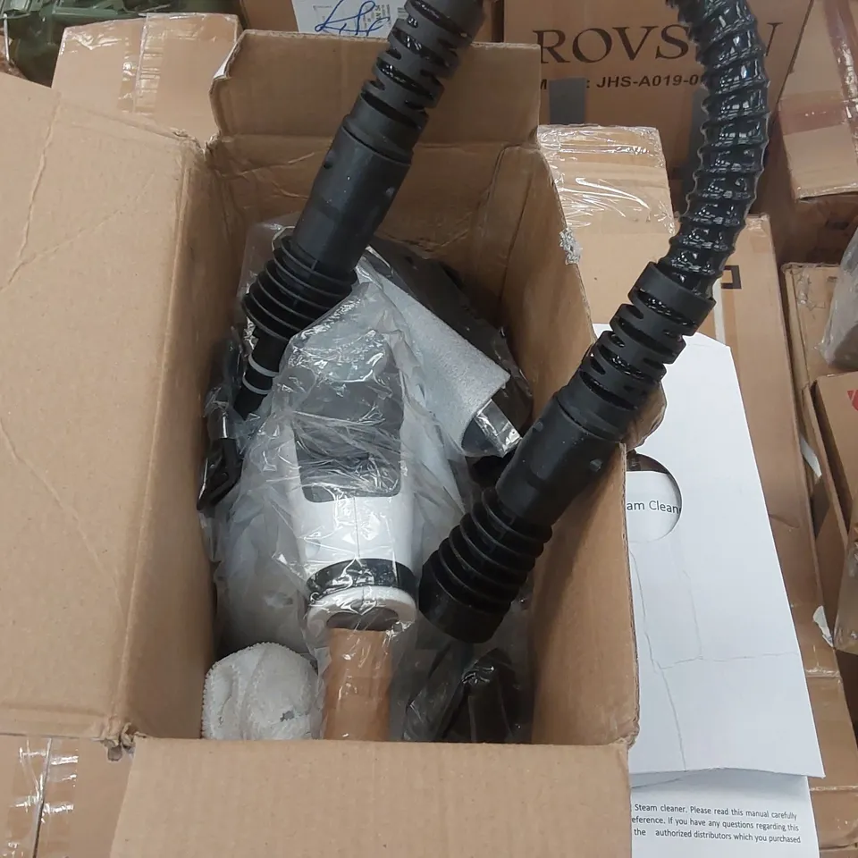 BOXED STEAM CLEANER 
