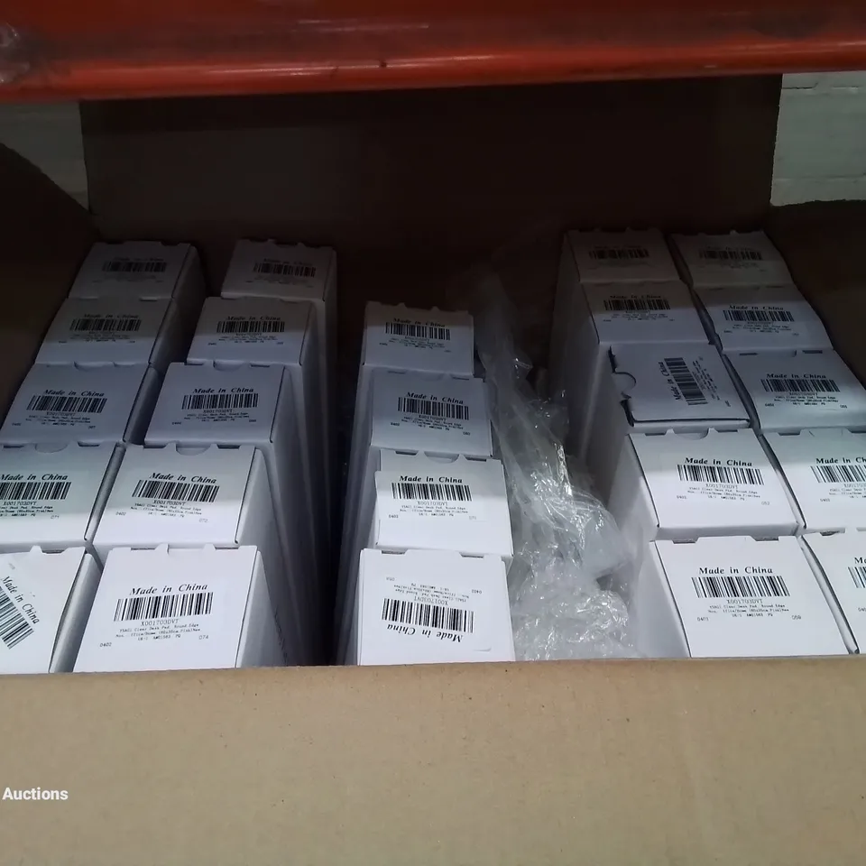 BOX CONTAINING APPROXIMATELY 24 RUBBER DESK MATS AND MOUSE PAD SETS