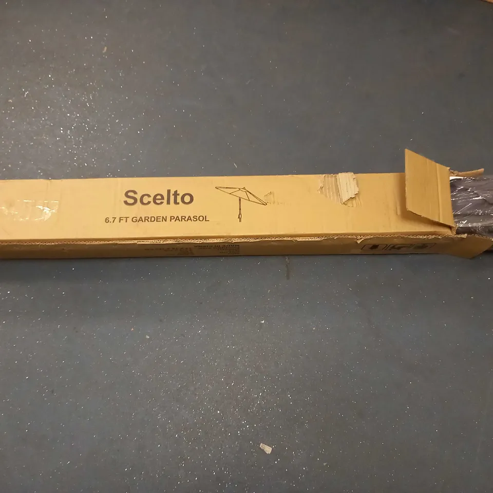 BOXED SCELTO GREY 6.7FT GARDEN PARASOL