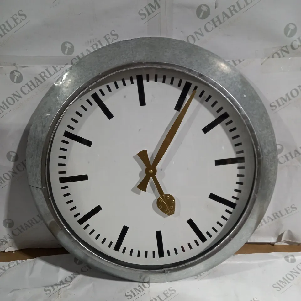 LARGE OUTDOOR GALVANISED STEEL CLOCK - WHITE FACE