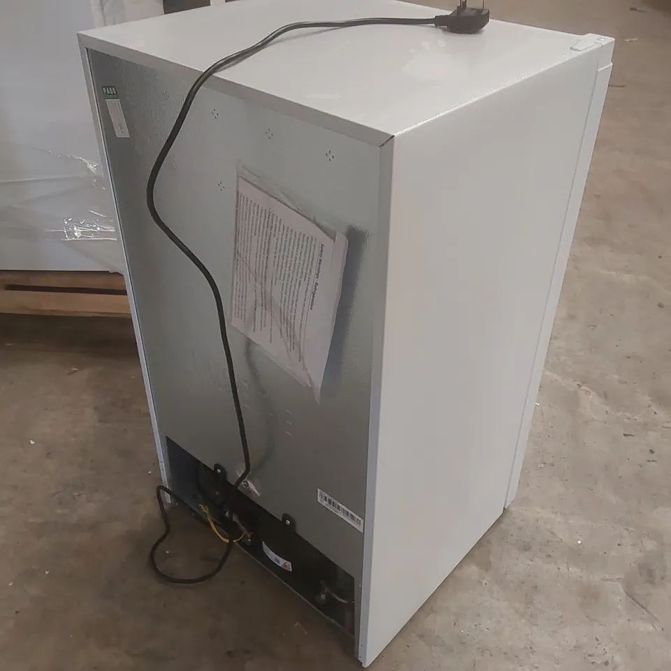 LOGIK LUL48W23 UNDERCOUNTER FRIDGE - WHITE