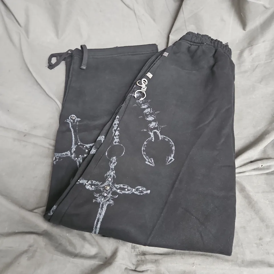 NAMED OLLECTIVE DESTROY STUDDED OVERSIZED SWEATPANTS IN BLACK VINTAGE WASH SIZE XS