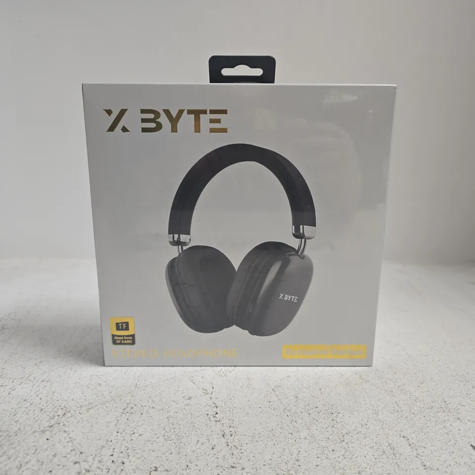 X BYTE STEREO HEADPHONES – BLACK