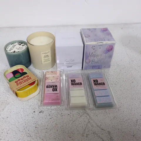 LOT OF APPROXIMATELY 14 ASSORTED CANDLES AND WAX MELTS TO INCLUDE THE WHITE COMPANY AND RITUALS