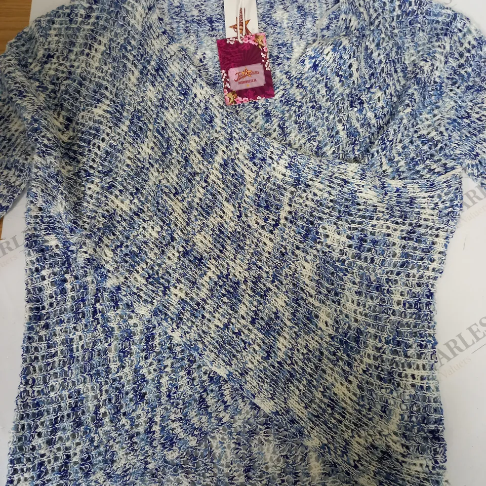 JOE BROWNS KNITTED JUMPER BLUE/WHITE UK SIZE 12