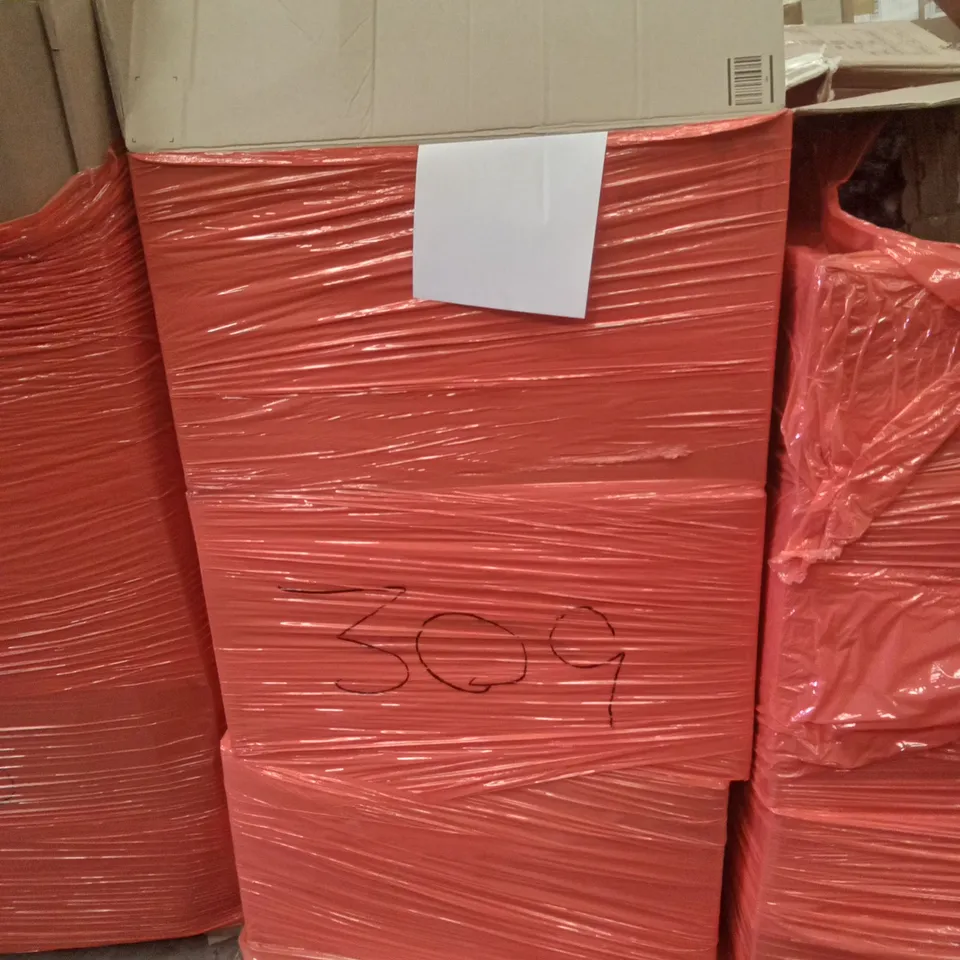 PALLET OF ASSORTED ITEMS INCLUDING 2IN1 WET DRY MICROFIBER MOP, FILAMENT BULB, PROFESSIONAL KNEE WRAPS, SLIPPERS, BIRTHDAY PARTY DECOR, DOWAN CERAMIC MIXING BOWL 