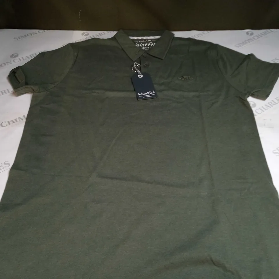 WEIRD FISH LEETON GARMENT DYED PRINTED POLO IN GREEN - LARGE