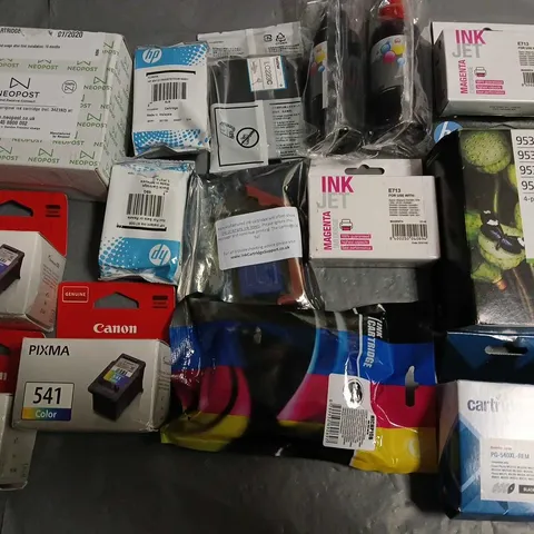 LOT OF ASSORTED PRINTER INK CARTRIDGES TO INCLUDE HP, CARTRIDGE SAVE AND CANON