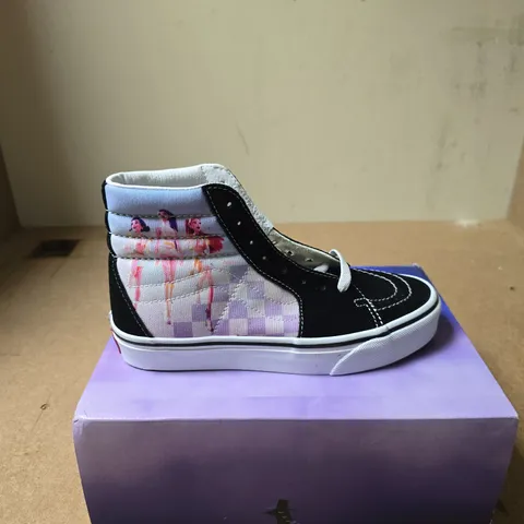 VANS K-POP DEMON HUNTERS BLACK/PURPLE UK 3 BOXED