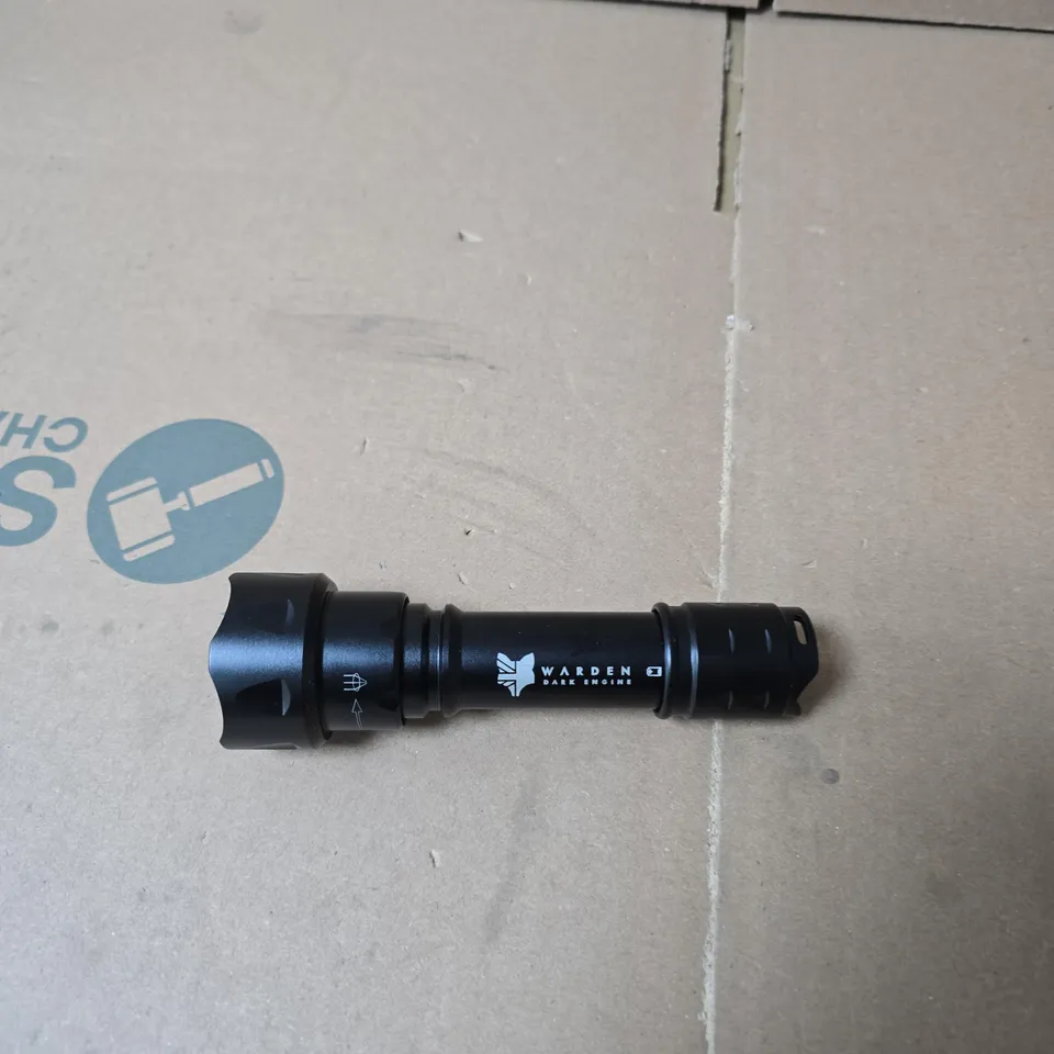 WARDEN DARK ENGINE TACTICAL TORCH