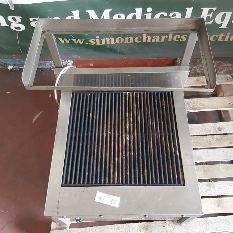 SYNERGY SG630 COMMERCIAL GAS GRILL