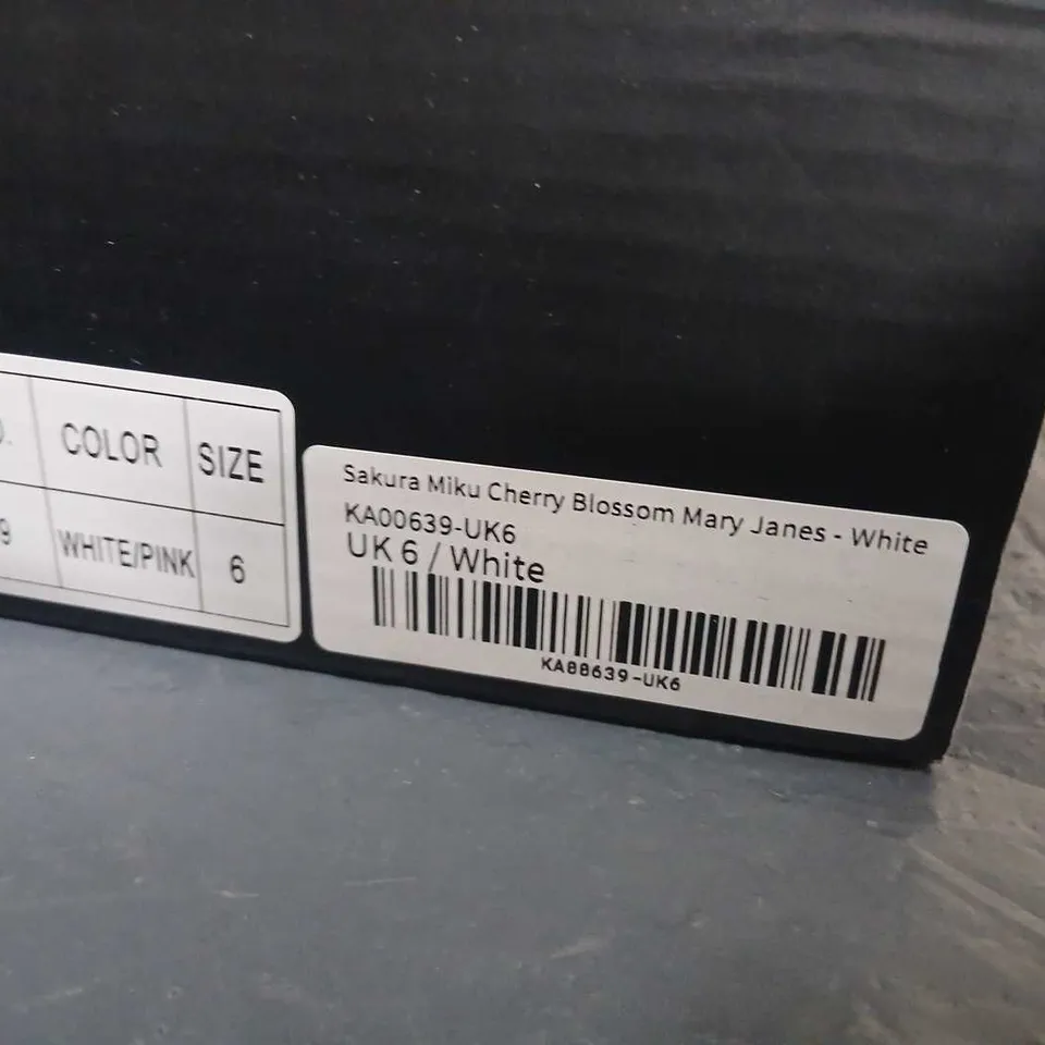 KOI X HATSUNE MIKU SAKURA MIKU CHERRY BLOSSOM MARY JANES - WHITE, UK 6