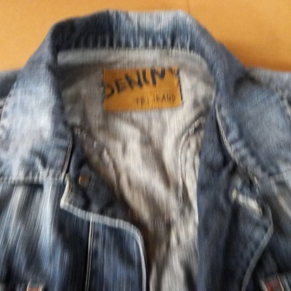 +BJ JEANS DENIM JACKET - SIZE UNSPECIFIED