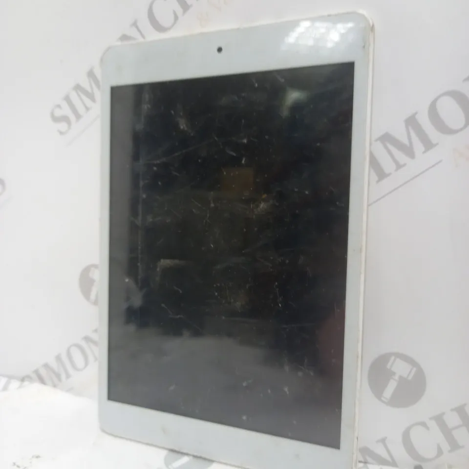 TOKIO ANDROID TABLET IN SILVER