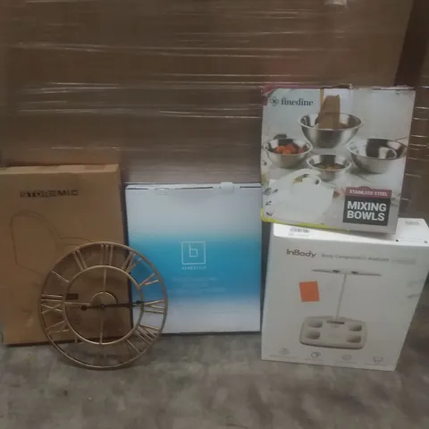 PALLET OF ASSORTED ITEMS INCLUDING WALL CLOCK, TOILET SEATS, BODY COMPOSITION ANALYSER, MIXING BOWLS