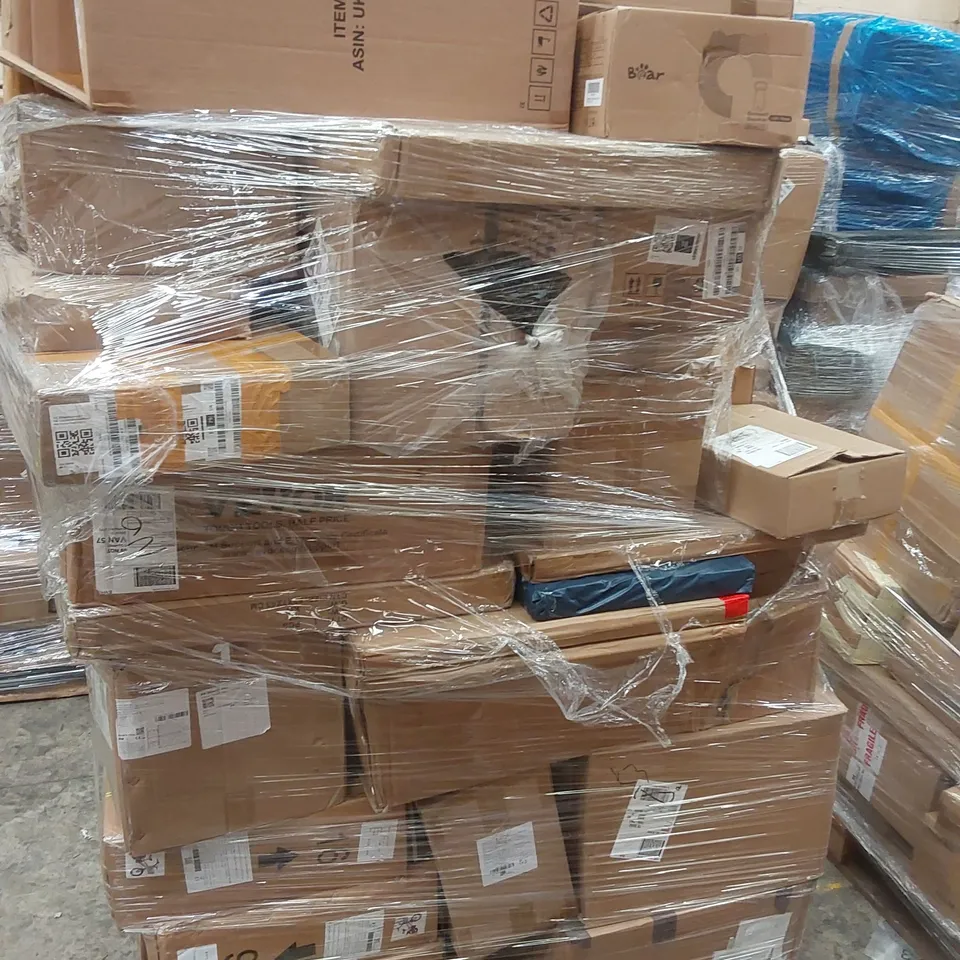 PALLET CONTAINING VARIOUS ASSORTED BOXED ITEMS TO INCLUDE,  SEVERAL CHILDREN'S BIKES, HANDHELD PRESSURE WASHERS, AIR COOLER AND LOTS MORE UNMARKED BOXED ITEMS 