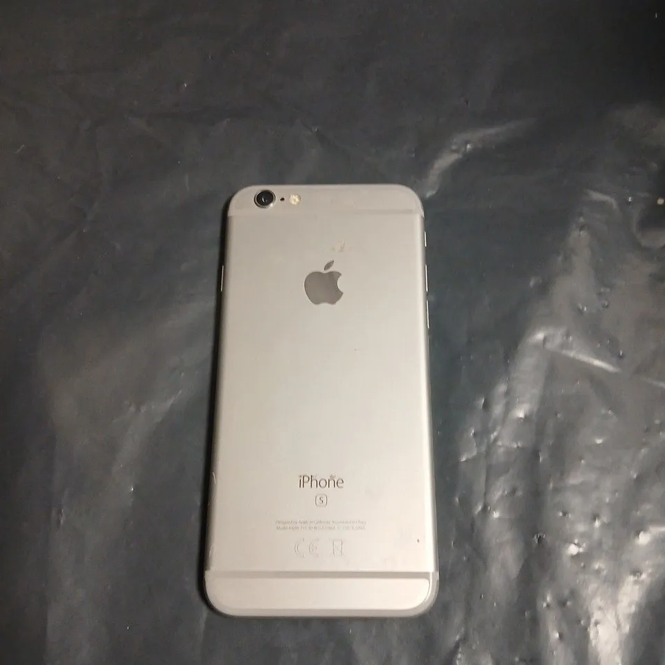APPLE IPHONE – SILVER