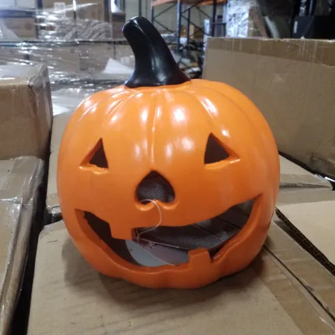 PALLET CONTAINING APPROXIMATELY 42 BOXES OF 6 BRAND NEW CERAMIC LED PUMPKINS 
