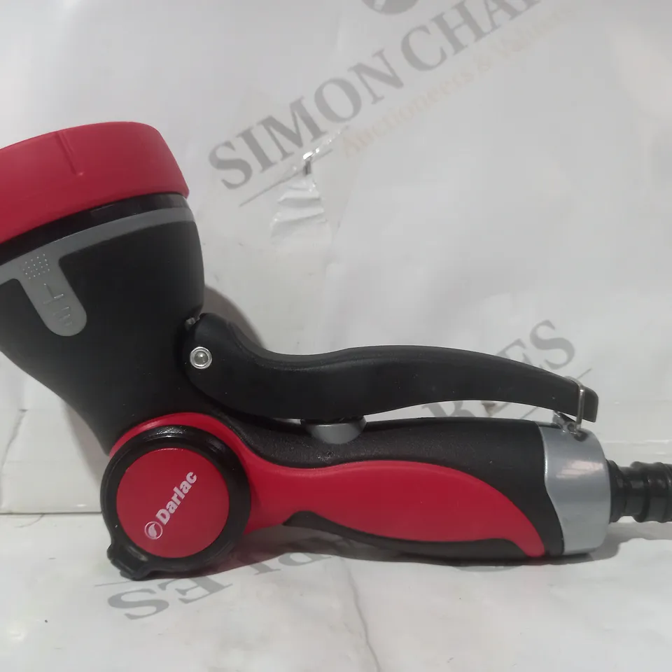 BOXED DARLAC PATTERN BY THUMB SPRAY GUN