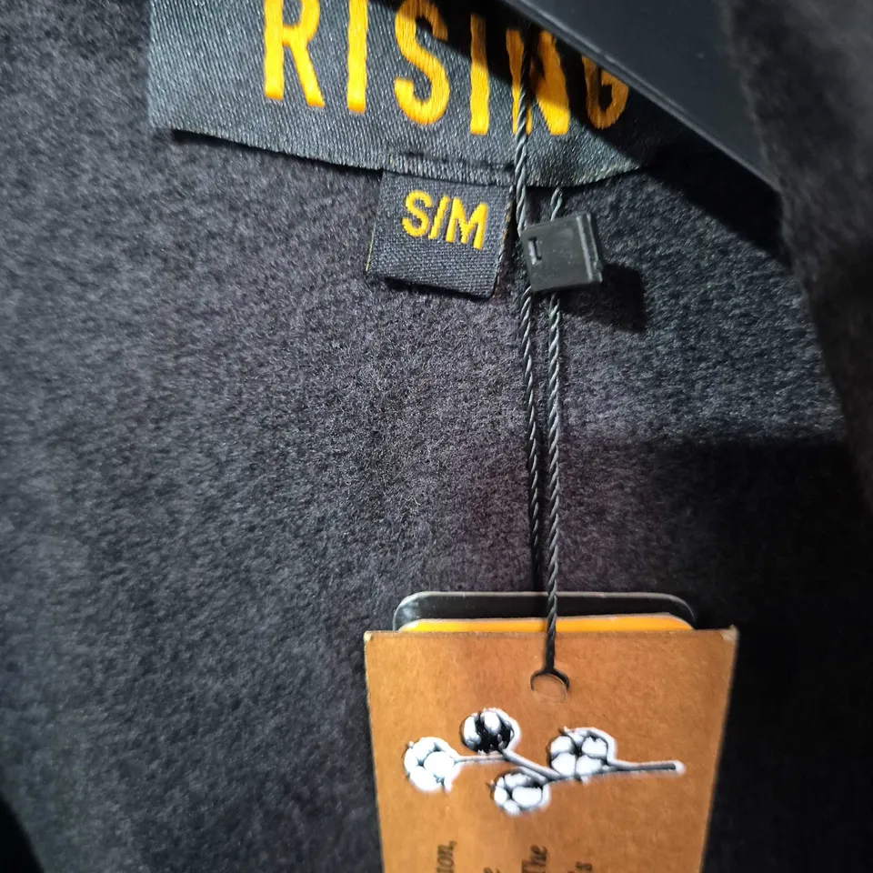 RISING BLACK TWO-PIECE CROPPED ZIP HOODIE & JOGGER SET, SIZE S/M