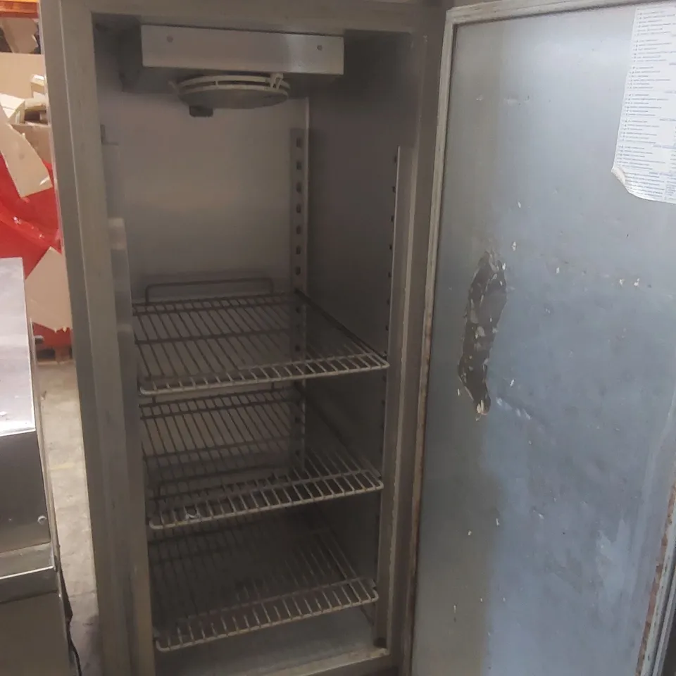 SAGI COMMERCIAL UPRIGHT REFRIGERATOR